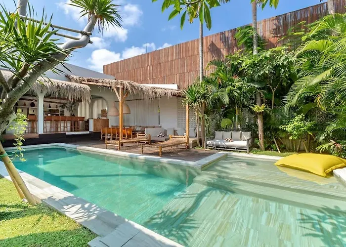 Elegant 4br Pool Families & Groups *