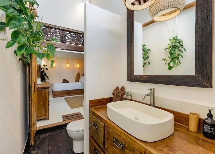 Elegant 4br Pool Families & Groups كيروبوكان
